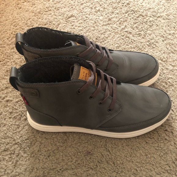 Levi's Other - Levi’s shoes (Gray)